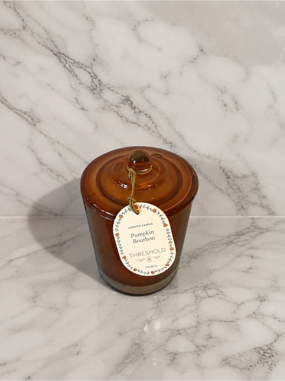 🍓 New Threshold Pumpkin Bourbon wooden wick Candle in Amber Glass Jar with Lid